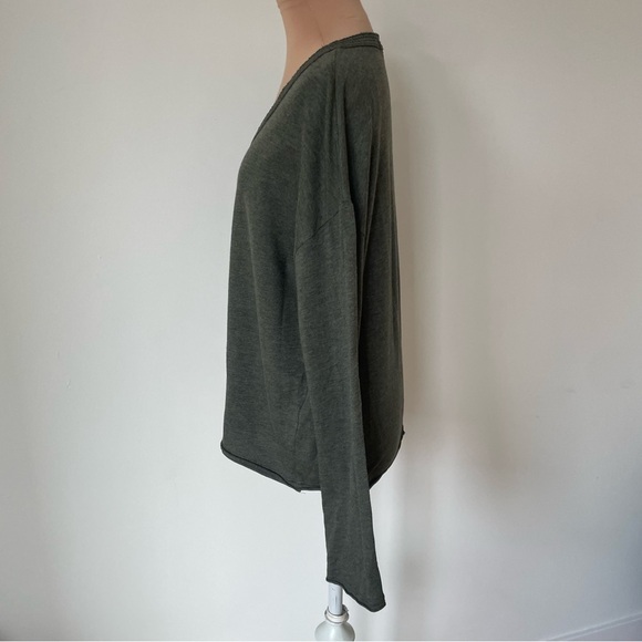 Rag & Bone Surplus Heather Army Green V-Neck Pullover Cotton Sweater EUC Size M - Picture 3 of 10